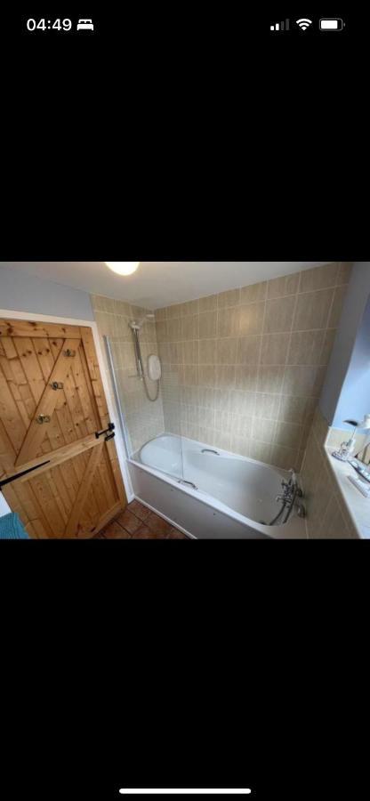 Valentine Cottage Лейстон Екстер'єр фото
